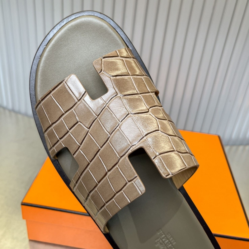 H**me5 slippers
